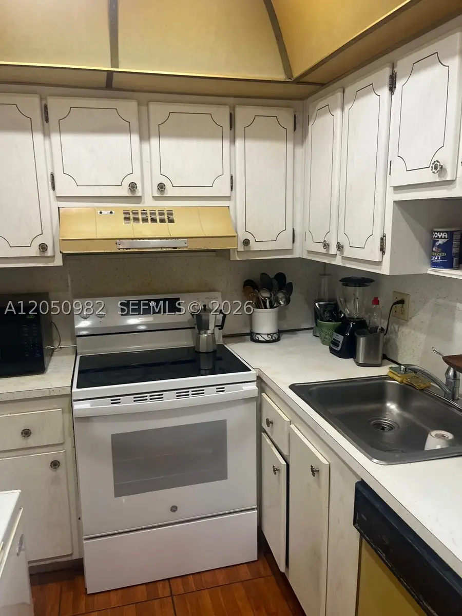 4990 E Sabal Palm Blvd #218, Tamarac, FL 33319 - #3