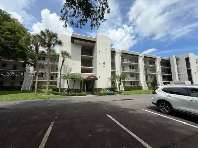 9460 Poinciana Pl #310, Davie, FL 33324 - #1