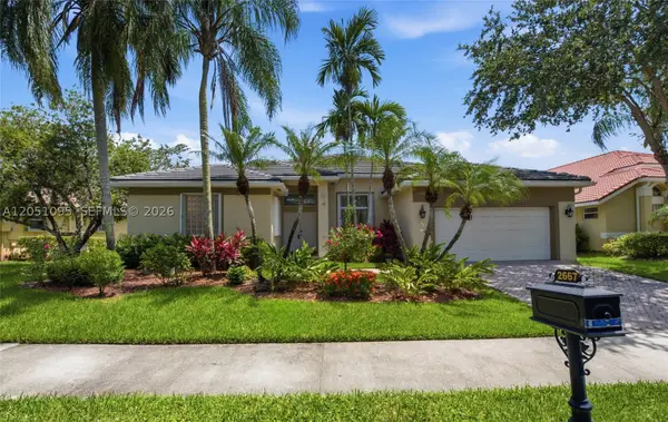 2667 Palmer Pl, Weston, FL 33332