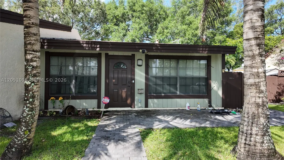 2070 Sweet Gum Ave, Pembroke Pines, FL 33026 - #1