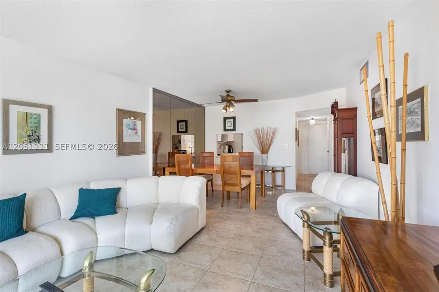 3199 S Ocean Dr #305, Hallandale Beach, FL 33009 - #2
