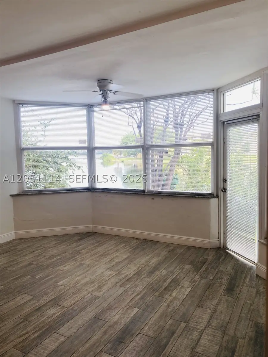 Address Withheld By Seller, Miami, FL 33179 - #3