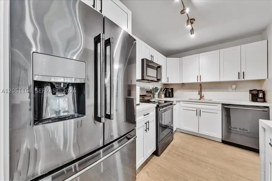 9225 SW 87th Ave #A12, Miami, FL 33176 - #2