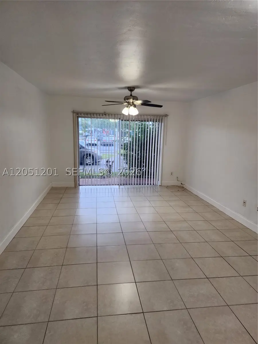 7410 SW 82nd St #K110, Miami, FL 33143 - #3