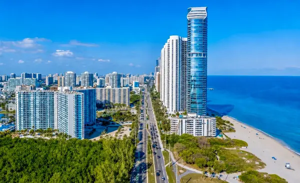 100 Bayview Dr #2014, Sunny Isles Beach, FL 33160