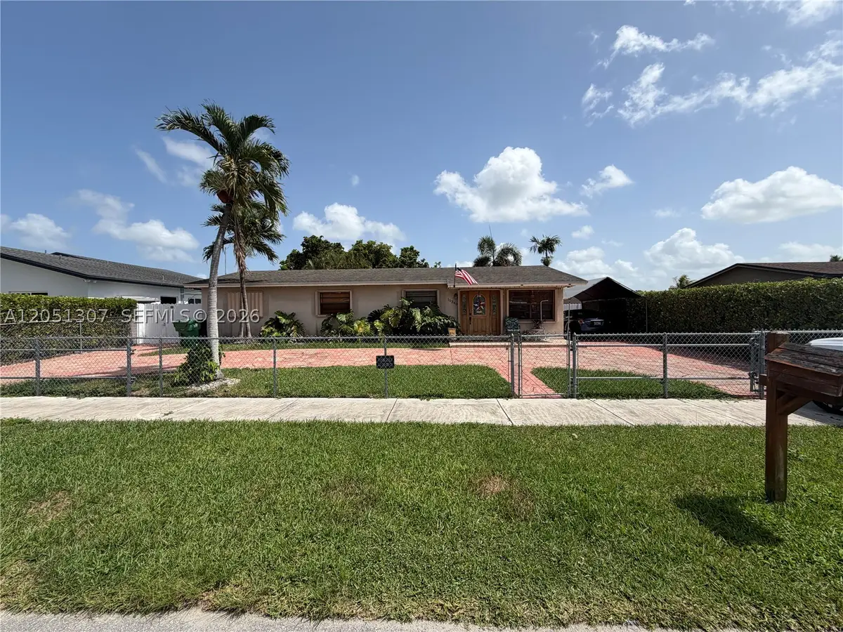 15340 SW 305th St, Homestead, FL 33033 - #1