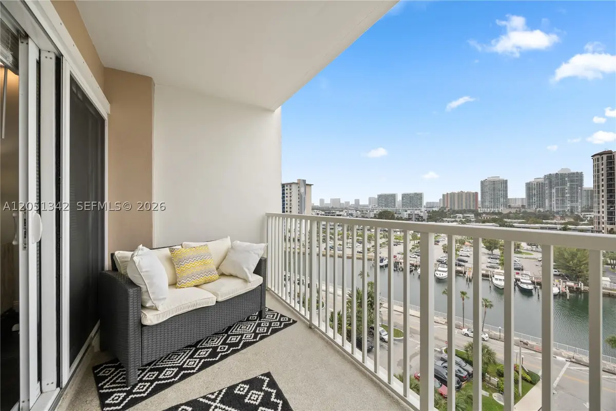 300 Bayview Dr #903, Sunny Isles Beach, FL 33160 - #1