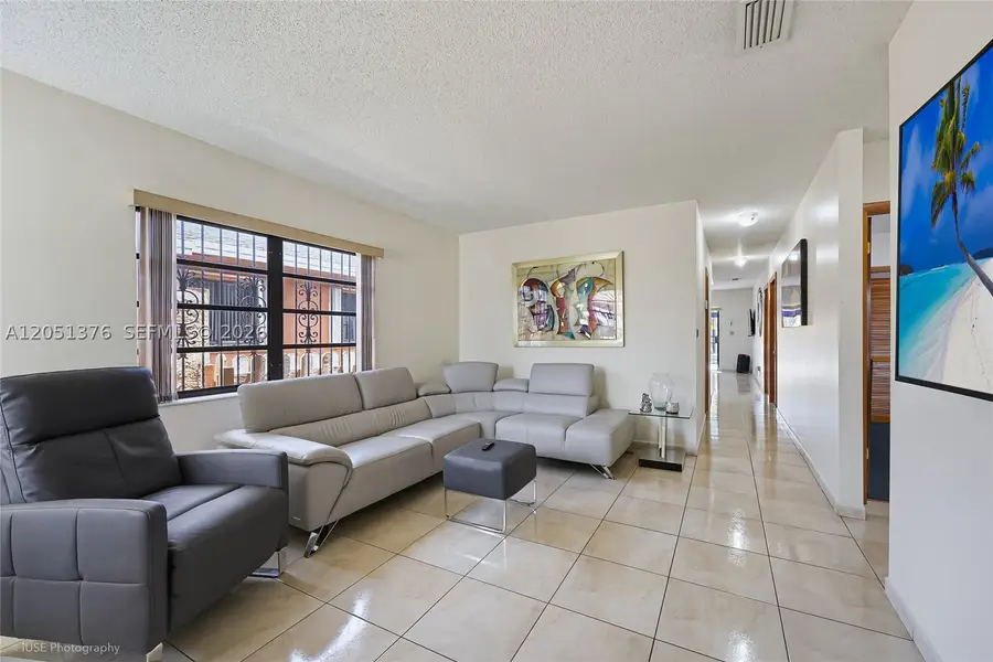 4001 W 10th Ct, Hialeah, FL 33012 - #3