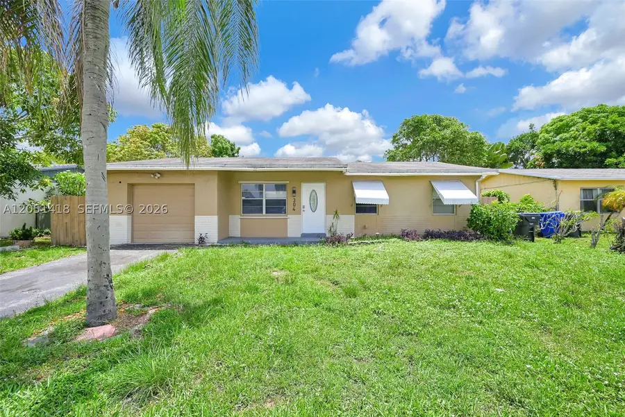 304 SW 77th Ter, North Lauderdale, FL 33068 - #2