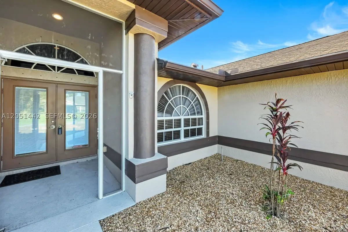 1121 NW 27th Avenue, Cape Coral, FL 33993 - #1