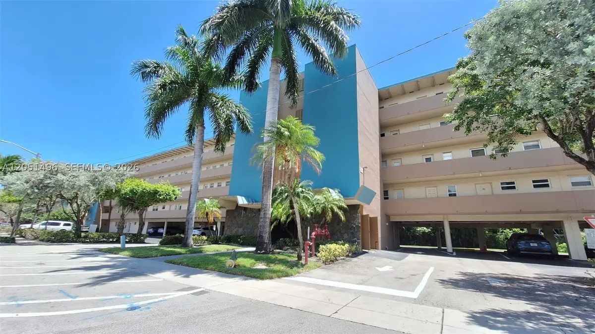 200 NE 14th Ave #314, Hallandale Beach, FL 33009 - #1