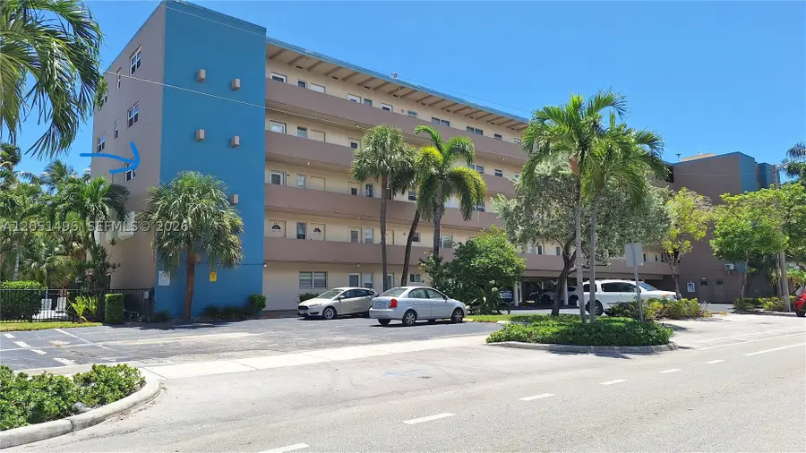200 NE 14th Ave #314, Hallandale Beach, FL 33009 - #2