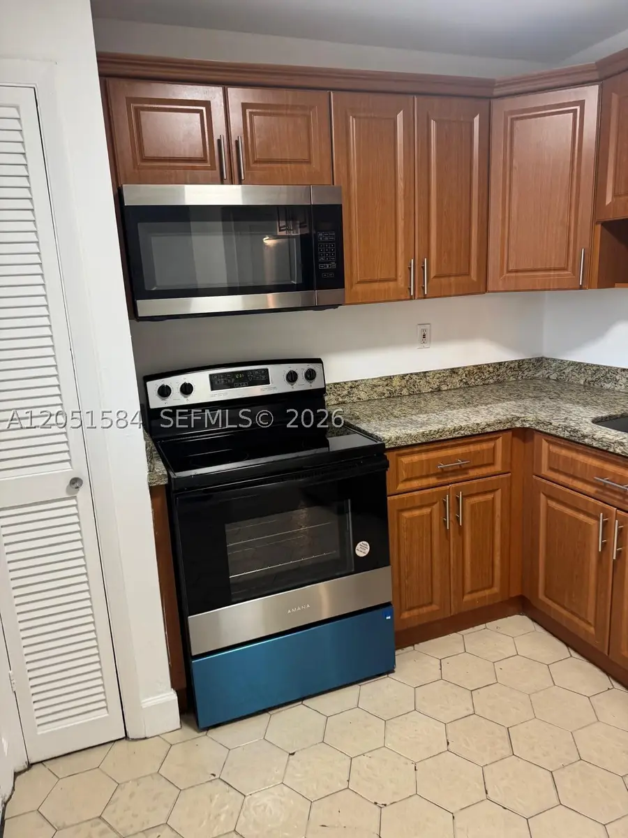 1401 NE 191st St #D108, Miami, FL 33179 - #2