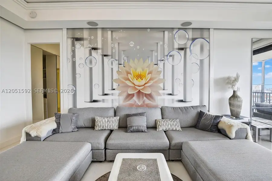 20335 W Country Club Dr #PH4, Aventura, FL 33180 - #3