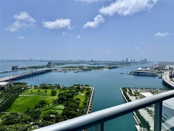 888 Biscayne Blvd #3611, Miami, FL 33132