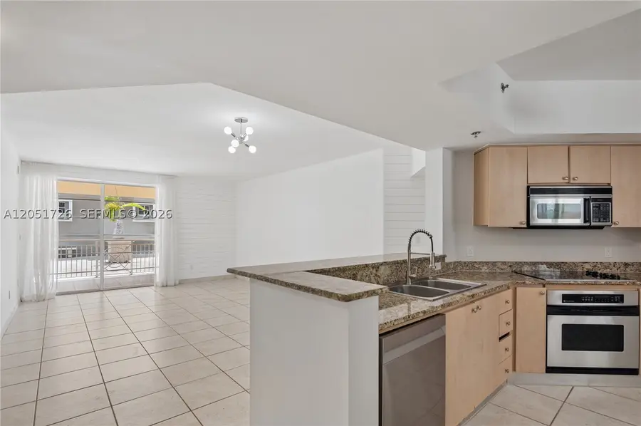145 Jefferson Ave #417, Miami Beach, FL 33139 - #2