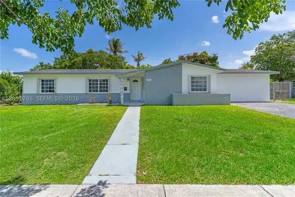 9710 SW 159th St, Miami, FL 33157