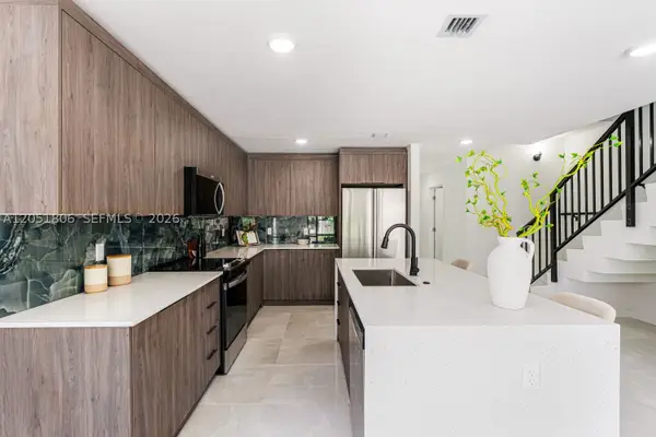 524 NW 14 Ct, Florida City, FL 33034