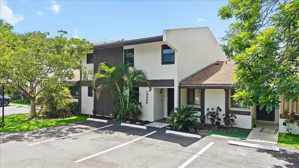 19996 NE 5th Ct #4C, Miami, FL 33179