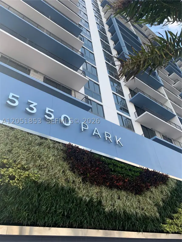 5350 NW 84th Ave #706, Doral, FL 33166