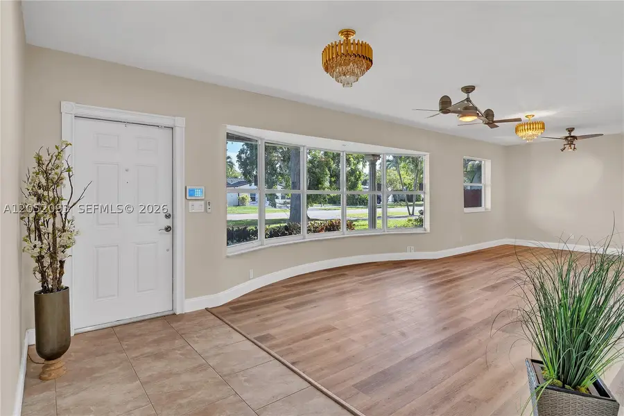5507 Mckinley St, Hollywood, FL 33021 - #3