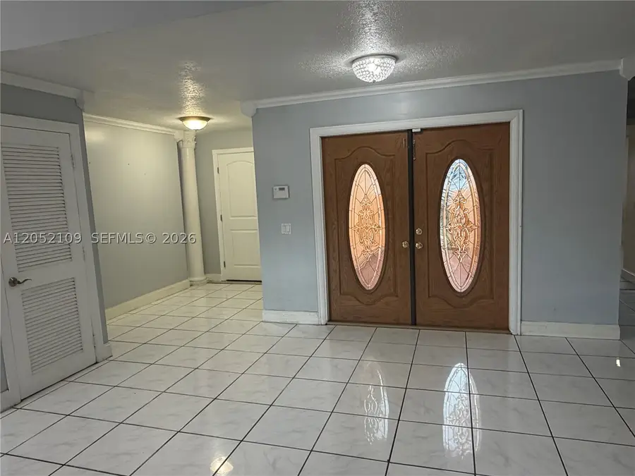 17527 NW 62nd Pl N, Hialeah, FL 33015 - #2