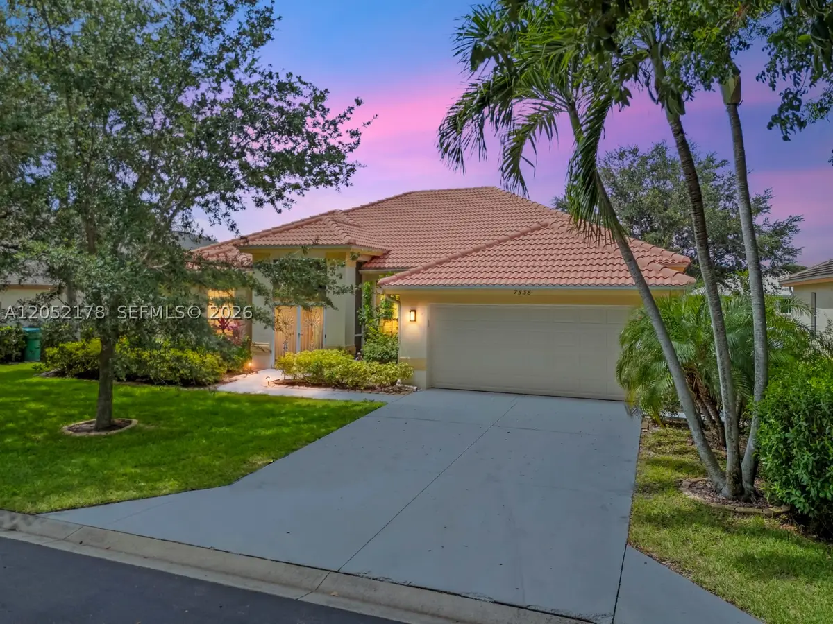 7538 Citrus Hill Ln, Naples, FL 34109 - #1