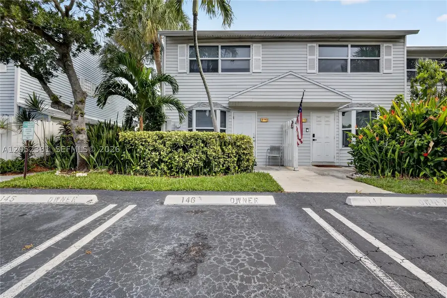 2561 NE 15th St, Pompano Beach, FL 33062 - #3