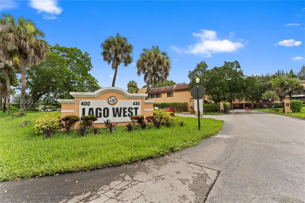 430 Commodore Dr #310, Plantation, FL 33325