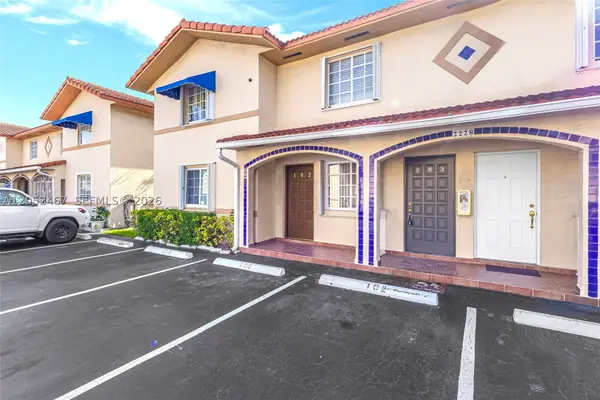 2228 W 74th St #102-13, Hialeah, FL 33016