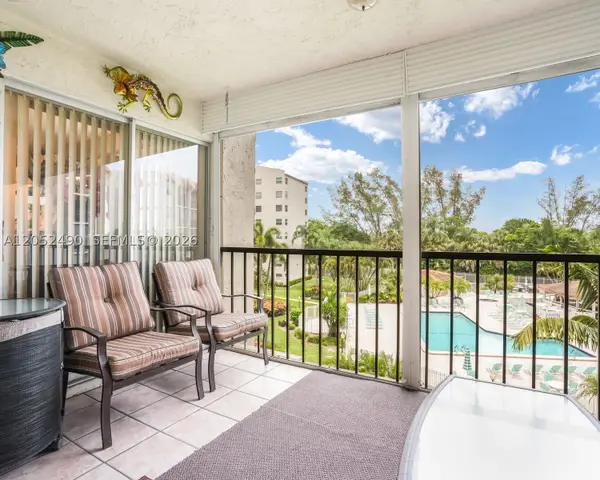 3930 Inverrary Blvd #406-D, Lauderhill, FL 33319