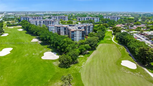 1400 Saint Charles Pl #317, Pembroke Pines, FL 33026