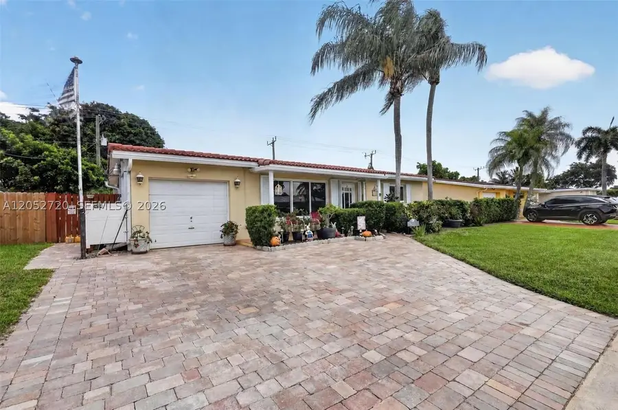 6361 Scott St, Hollywood, FL 33024 - #2