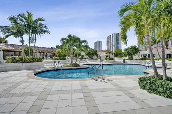 20281 E Country Club Dr #1907, Aventura, FL 33180