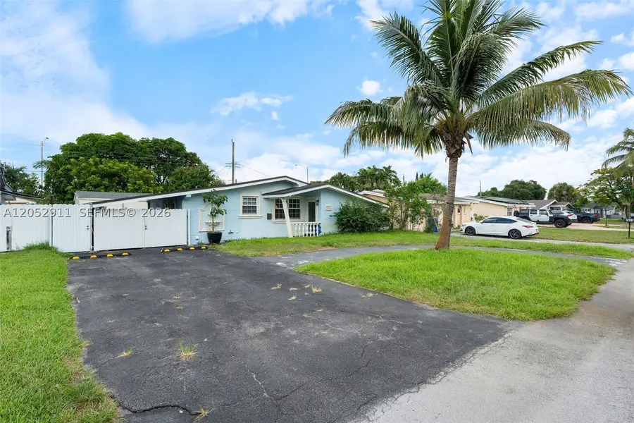 7501 Granada Blvd, Miramar, FL 33023 - #2