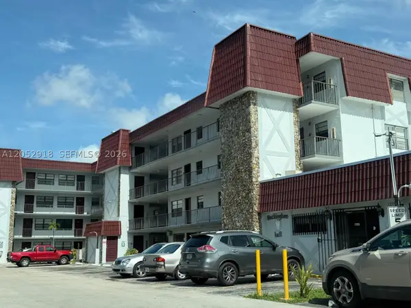 1335 W 68th St #204, Hialeah, FL 33014