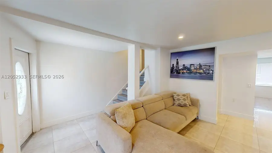 1904 SW 28th St, Fort Lauderdale, FL 33315 - #3