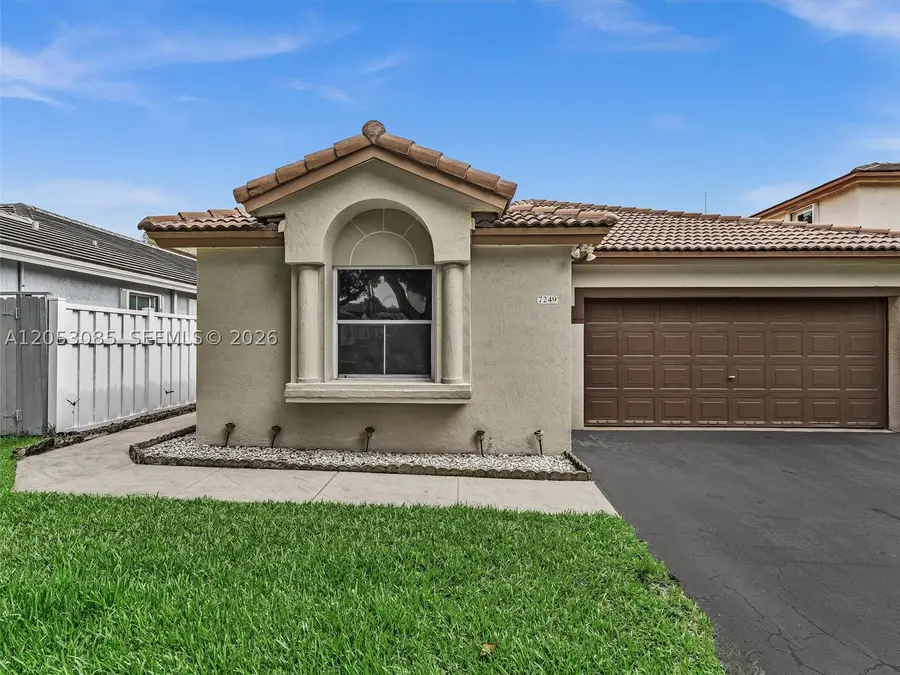 7249 NW 1st Mnr, Plantation, FL 33317 - #3