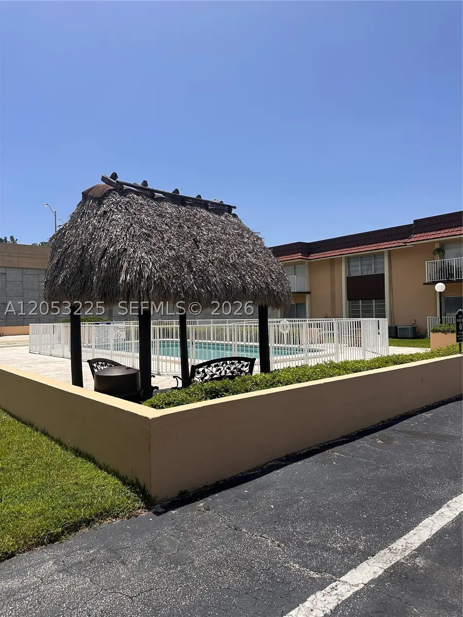 5325 SW 77th Ct #107F, Miami, FL 33155 - #3