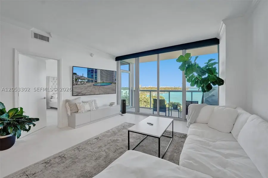 601 NE 36th St #811, Miami, FL 33137 - #3