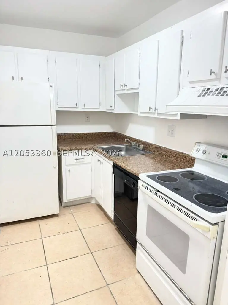 961 NW 45th St #1, Deerfield Beach, FL 33064 - #1