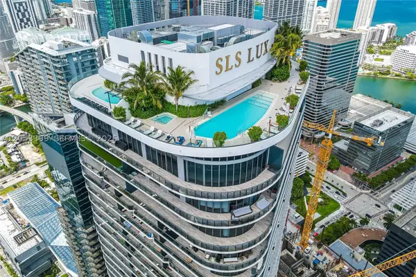 801 S Miami Ave #3006, Miami, FL 33130