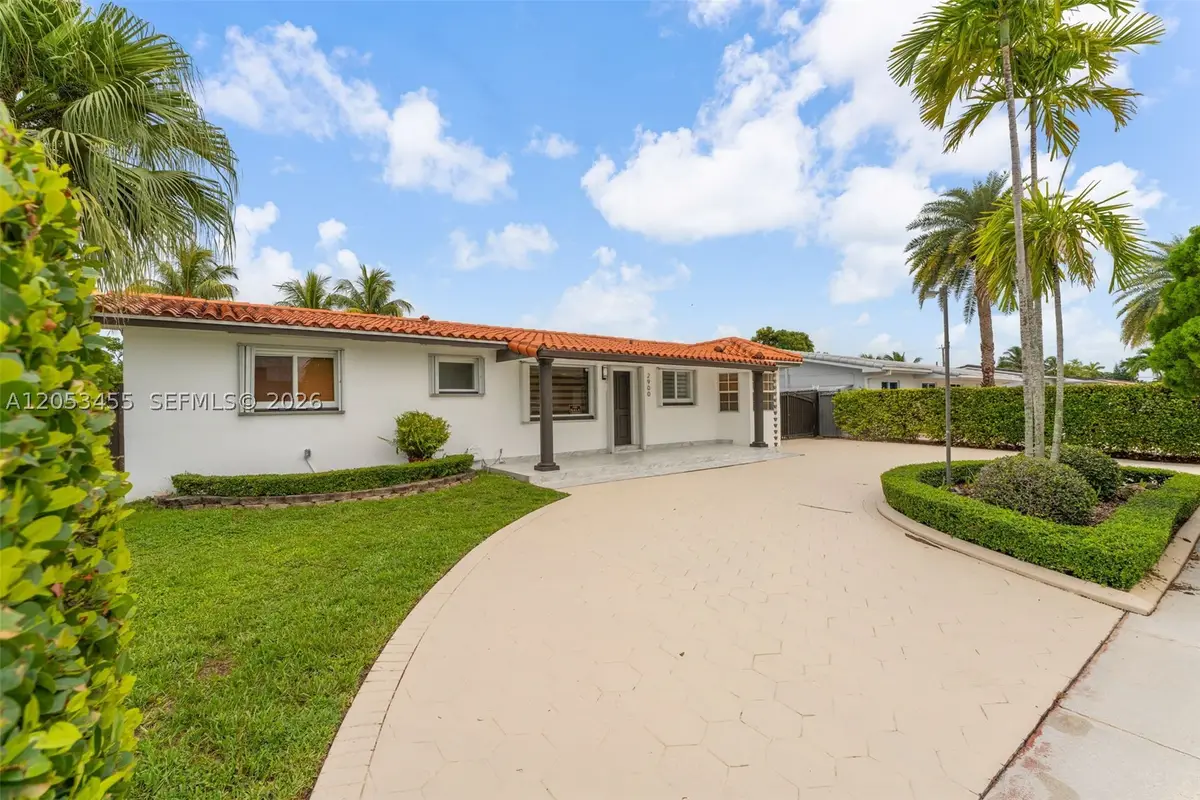 2900 SW 98th Ave, Miami, FL 33165 - #1