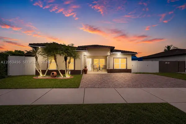 25501 SW 132nd Ave, Homestead, FL 33032