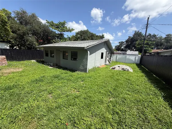 6123 Call St, Hollywood, FL 33024