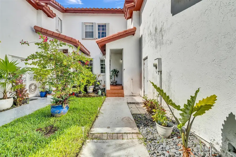 8140 SW 209th St, Cutler Bay, FL 33189 - #3
