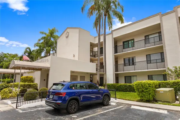 10830 W Clairmont Cir #206, Tamarac, FL 33321