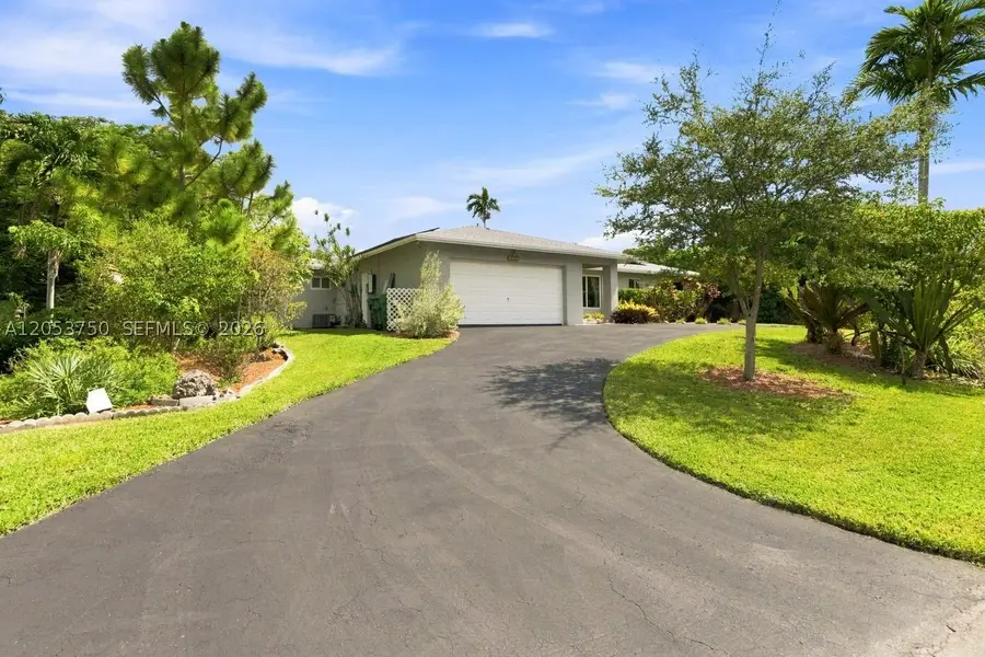 8445 SW 181st Ter, Palmetto Bay, FL 33157 - #2