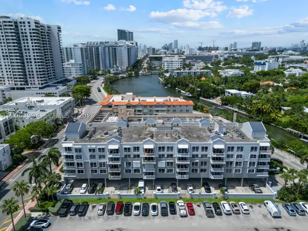 2642 Collins Ave #303, Miami Beach, FL 33140