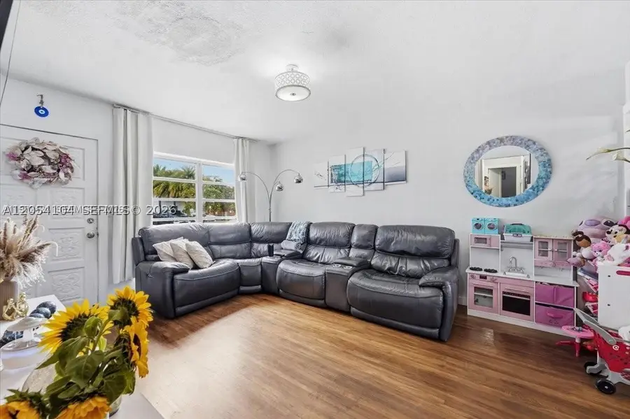 Address Withheld By Seller, Hialeah, FL 33013 - #3